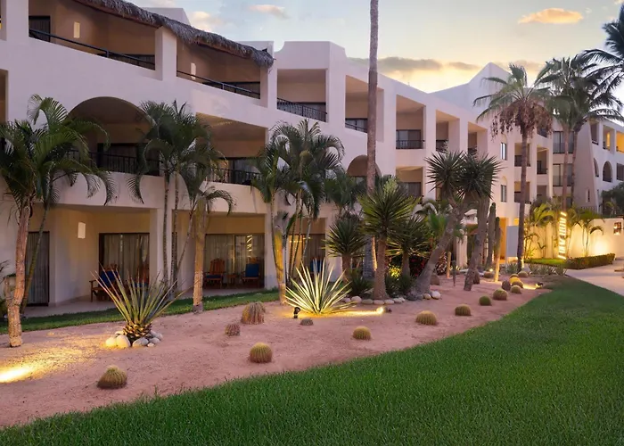 Grand Decameron Cabos, A Trademark (adults Only)